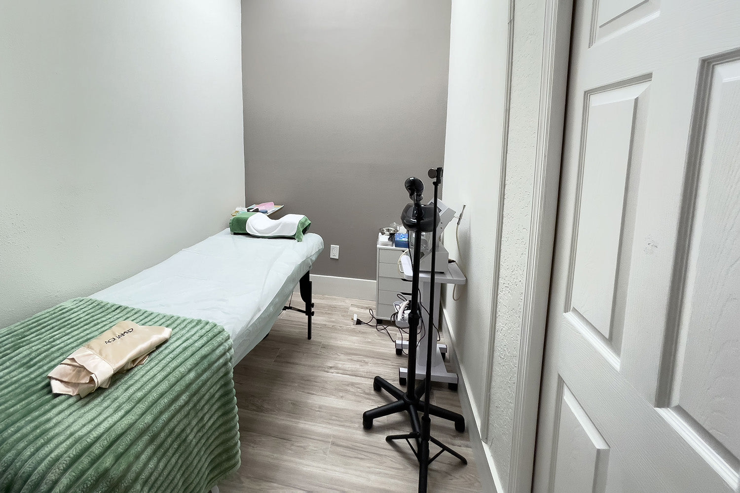 The interior of the Aquamed center.